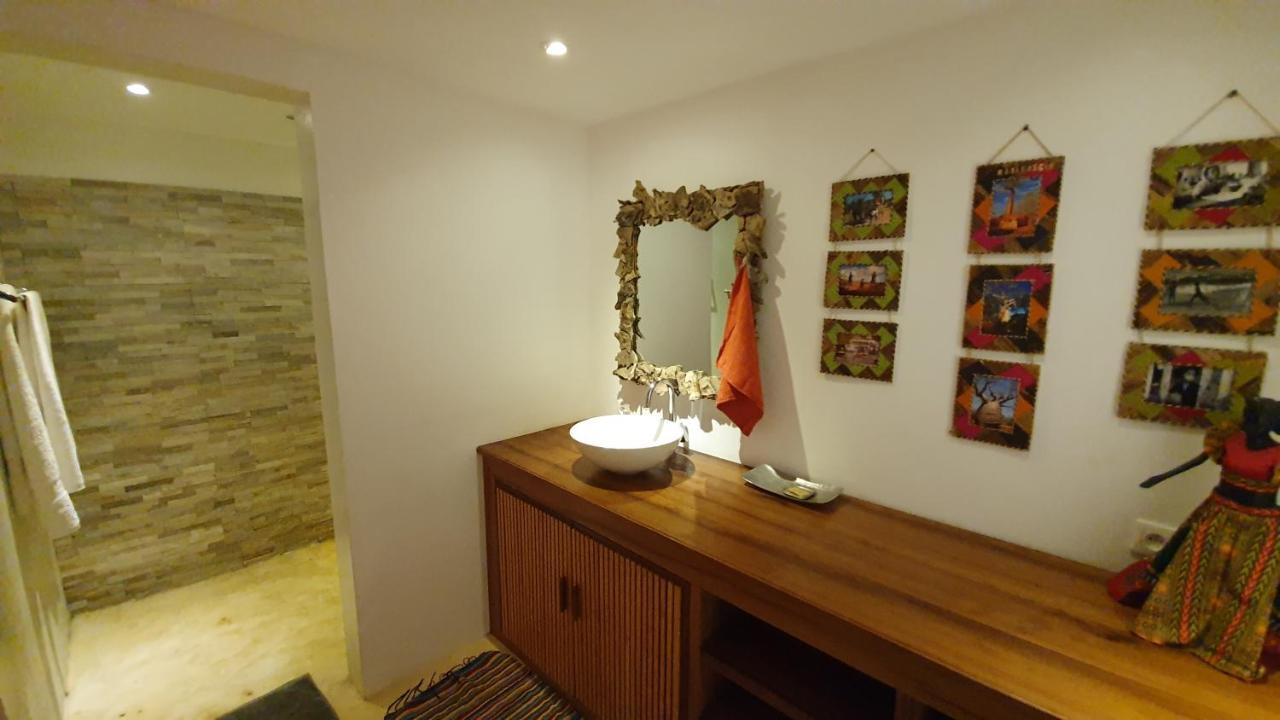 Le Transat Bed & Breakfast Ambatoloaka  Ngoại thất bức ảnh